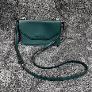 Nine West Bowie Logo Metal Flap green Crossbody Bag